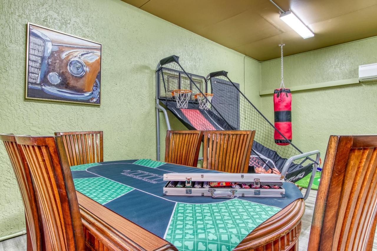 Saddleback Retreat, Game Room, Hot Tub, Wifi, 1089 Free Tickets Each Paid Day, Dollywood And More Sevierville Exterior photo