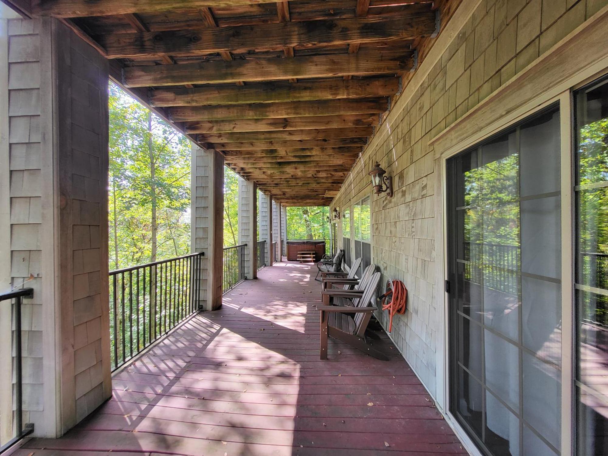 Saddleback Retreat, Game Room, Hot Tub, Wifi, 1089 Free Tickets Each Paid Day, Dollywood And More Sevierville Exterior photo